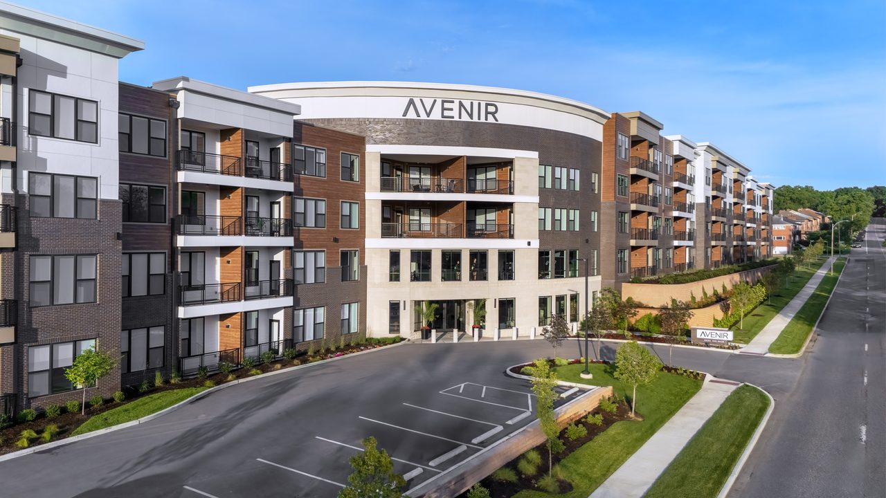 Avenir luxury apartments exterior in University City