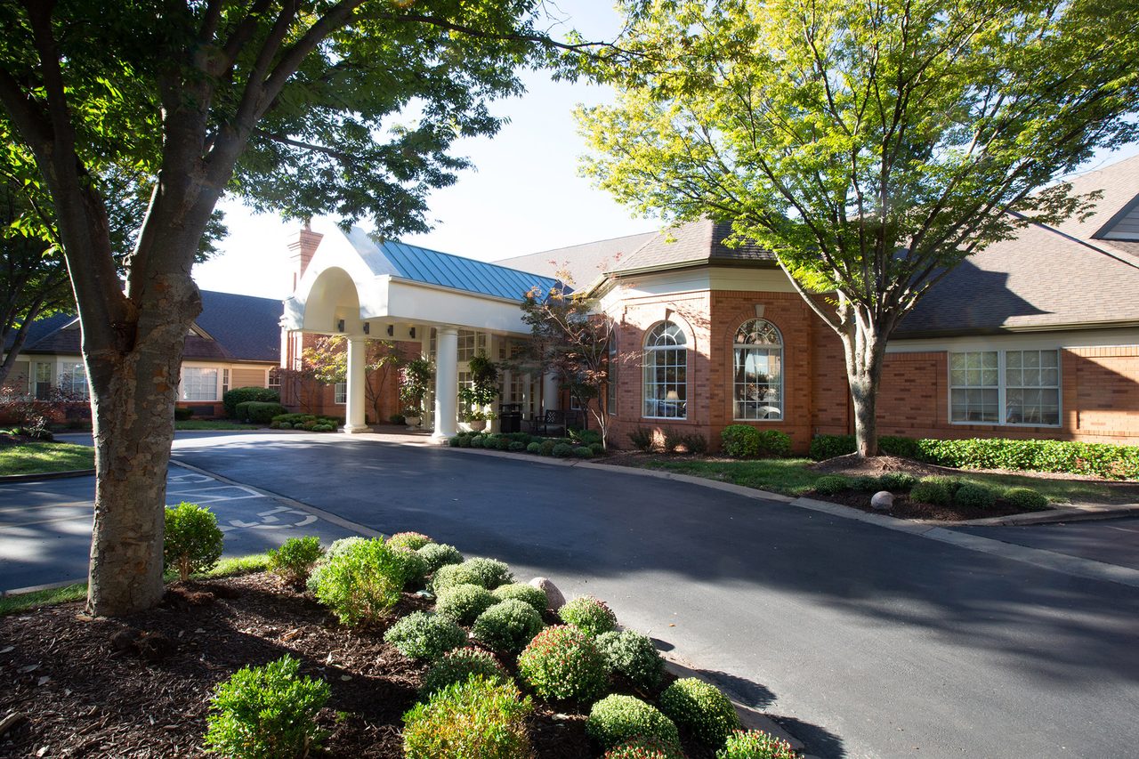 McKnight Place Extended Care front entrance